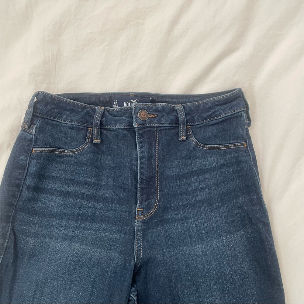 Hollister Curvy High-Rise Dark Wash Jean Leggings
